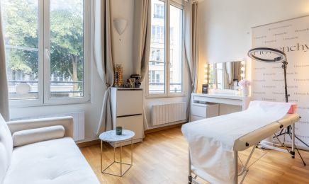 Flowenchy Beauty : Institut de beauté à Paris