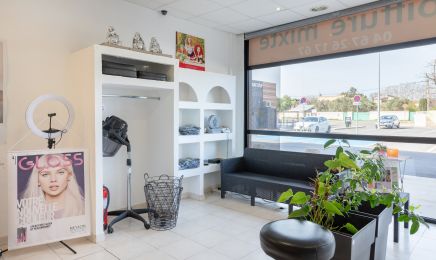 Elegance Coiffure : Coiffeur à Maraussan