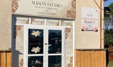 Alison Studio x Beauty’t & Aikely : Manucure à Lège-Cap-Ferret