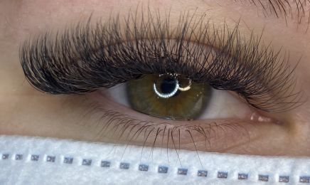 The Lash Room  : Institut de beauté à Saint-Germain-en-Laye