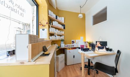 Esthétique Anne Ponnelle : Manucure à Montpellier