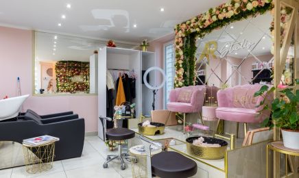AR Studio  : Institut de beauté à Paris