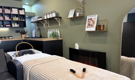 Entre Nous | Coiffure & Bien-Être • Head Spa : Coiffeur à Châteaubourg