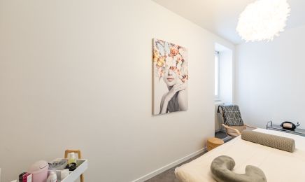 Le Cosy Saint Martin : Manucure à Saint-Martin-Belle-Roche