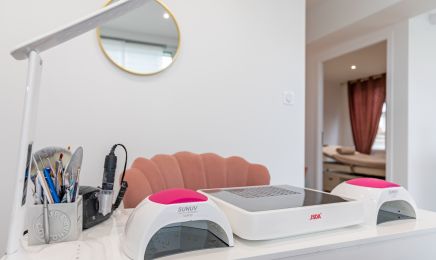 L’instant de Beauté : Manucure à Saint-Seurin-sur-l'Isle