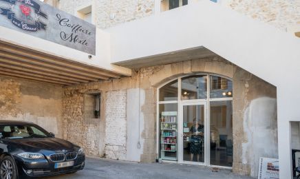  La Rose aux Ciseaux – Évadée Beauté : Institut de beauté à Vinassan