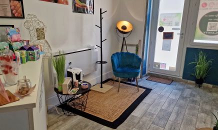 AM BEAUTÉ : Manucure à Bourgoin-Jallieu