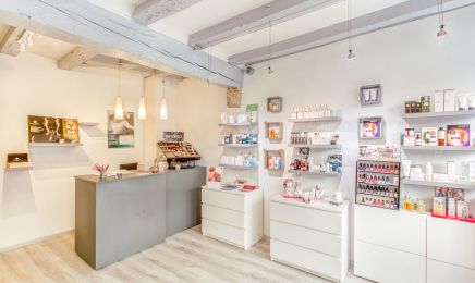 Institut chloe : Manucure à Loches