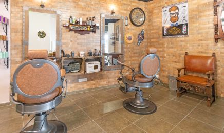 Versailles : Coiffeur à Villeneuve-Loubet
