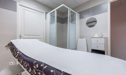 Noëlia institut  : Coiffeur à Théza