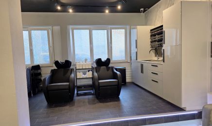 Nursah CE Hair.Extensions.Beauty: Friseur in Pforzheim