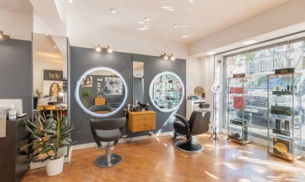 REGAL HAIRS : Institut de beauté à Marseille