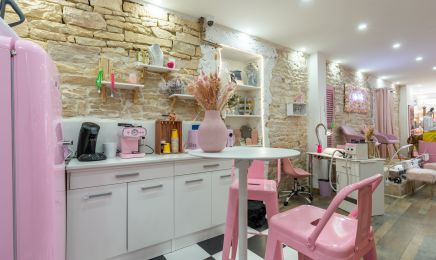 Coffee Nails - Dijon : Institut de beauté à Dijon