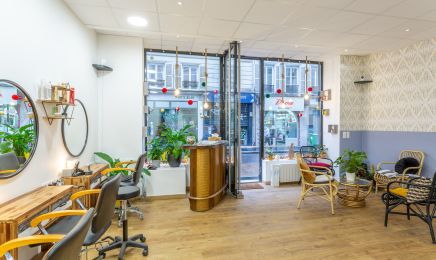 Carre Court : Coiffeur à Paris