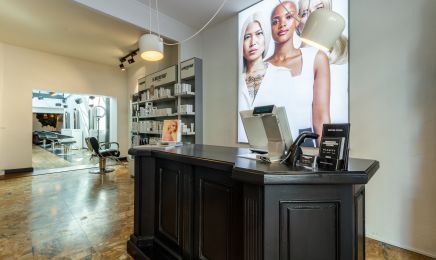 Antony - Maison de Coiffure : Coiffeur à Saint-Quentin