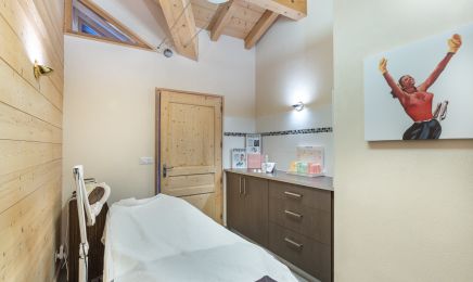 Car-Ô-Beauté - Institut Leïla : Manucure à Arâches-la-Frasse