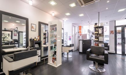 Viva la Vie by Marilyn Prevost  : Coiffeur à Villeneuve-sur-Lot