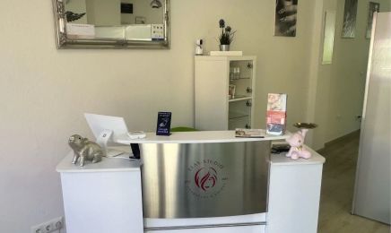 Elas Studio: Kosmetikstudio in Fürstenfeldbruck