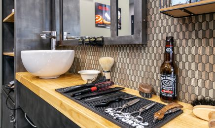 Juste lui : Barbier à Préseau