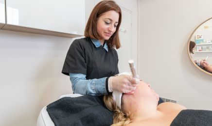 L'institut by Aurore  Le sequestre : Manucure à LE SEQUESTRE 