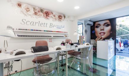 Scarlett Beauté : Manucure à Marseille