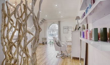  L'Appartement n°4 : Coiffeur à Villeneuve-sur-Lot