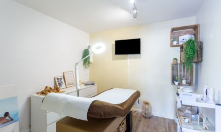 L’institut de beauté : Manucure à Six-Fours-les-Plages