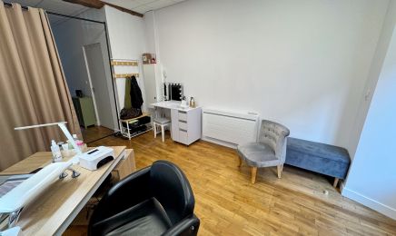 L Beauty Institut : Manucure à Fougères