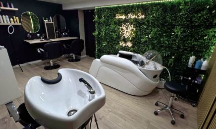 Beauty hair spa by Lily : Coiffeur à Neufchef