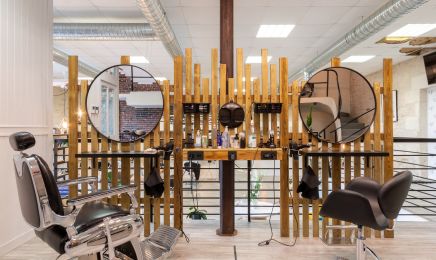Artemoda factory by emilie : Coiffeur à Richelieu