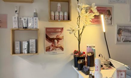 Maison Beauty : Coiffeur à Égly