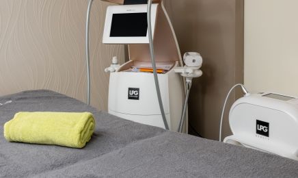 Espace Beauté & Bien-Être Lyli B. : Coiffeur à Jarny
