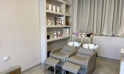 L’atelier by zohra  : Coiffeur à Elne