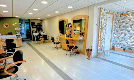 Les ciseaux de Saint-James : Coiffeur à Saint-James