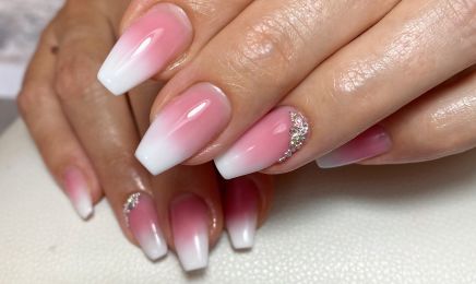 SHERINAILS : Institut de beauté à Nice