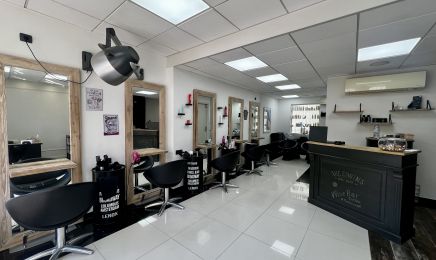 Krea'Tif - Coiffure & Dreamy Beauty - Ongles et cils : Coiffeur à Sainte-Maxime