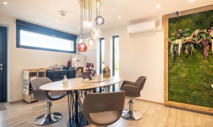 L'atelier de coiffure : Manucure à Dannemarie