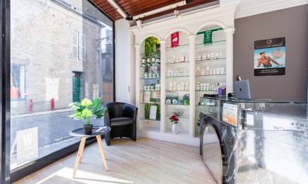 Institut parfumerie l’origan  : Manucure à Villedieu-les-Poêles-Rouffigny