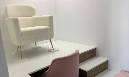 Chaynie Nails Esthétique : Institut de beauté à Balbigny