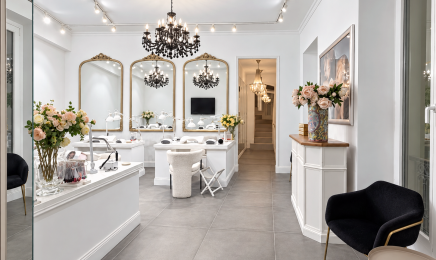 Yaffa Maison de beauté - Exclusivement Féminin  : Manucure à Nice