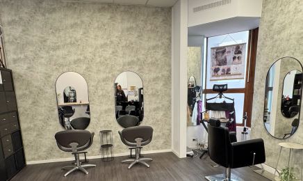 Friseursalon Haarmonie: Kosmetikstudio in Oberndorf am Neckar