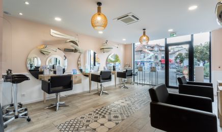 Bilitis Coiffure : Manucure à Villeparisis