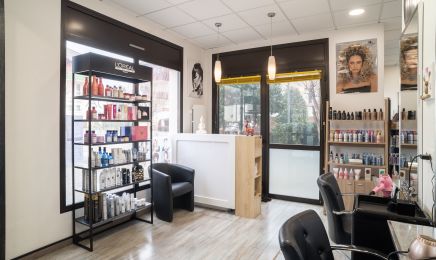 Le Joker : Coiffeur à Doussard