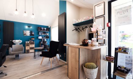 Le Salon de Mylène : Coiffeur à Plouvara
