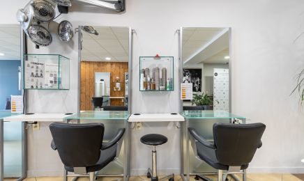 Le Carré by Sophie Coiff  : Coiffeur à Sainte-Hermine