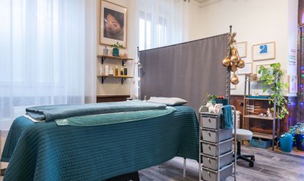 Beauté Service : Manucure à Reignier-Esery