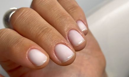    Glow By MM : Manucure à Bourg-lès-Valence