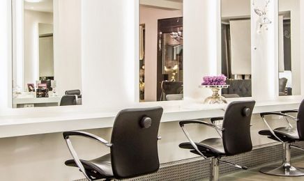 UP! Friseur Ulrike Pass : Kosmetikstudio in Gescher