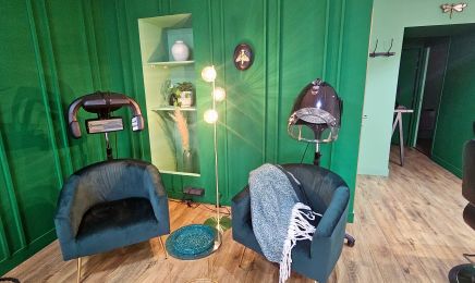 ENTRE NOUS : Coiffeur à Solliès-Pont