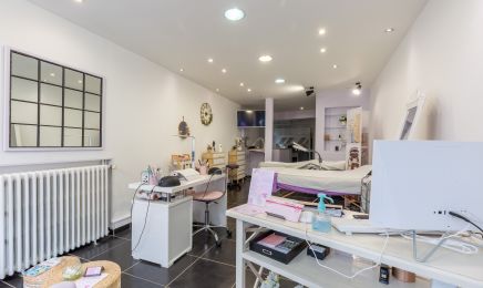 Sur Un Cil : Manucure à Saint-Just-en-Chaussée